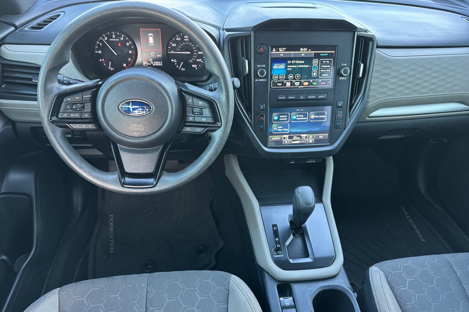 Used 2025 Subaru Forester AWD/4WD image 16