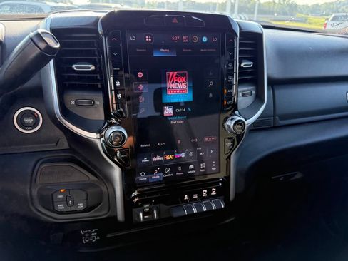Used 2025 RAM 2500 Big Horn AWD/4WD image 9