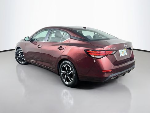 Used 2024 Nissan Sentra SV FWD image 5