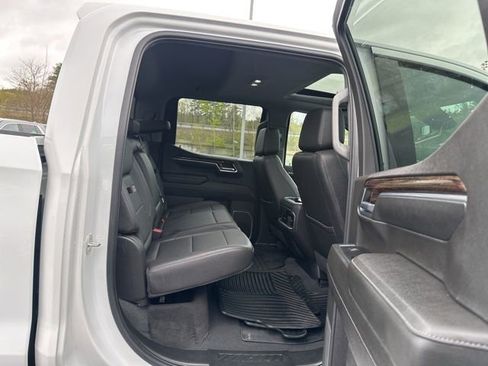 Used 2022 GMC Sierra 1500 Elevation w/ Elevation Premium Package AWD/4WD image 14