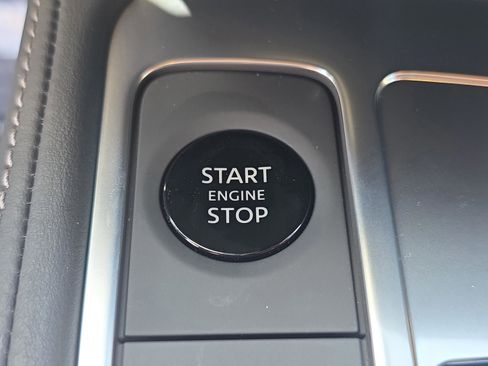 Certified 2026 INFINITI QX60 Luxe w/ Family Package image 26