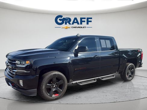 Used 2018 Chevrolet Silverado 1500 LTZ Z71 w/ Redline Edition AWD/4WD image 13
