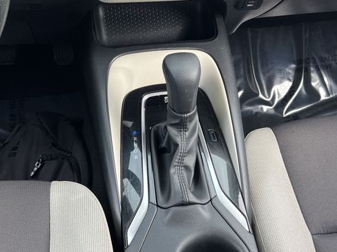 Used 2024 Toyota Corolla LE FWD image 21