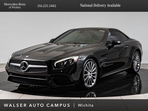 Used 2017 Mercedes-Benz SL 450 image 1