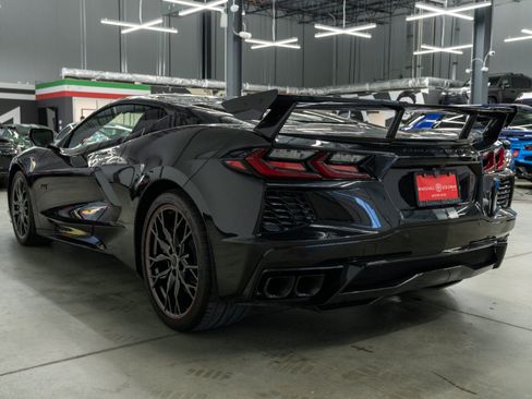Used 2023 Chevrolet Corvette Stingray Premium Cpe w/ Z51 Performance Package RWD image 35