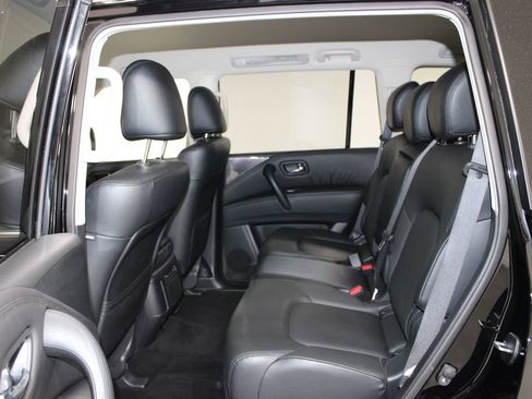 Used 2024 Nissan Armada SV w/ Cargo Package AWD/4WD image 23