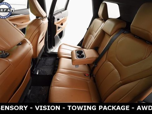 Used 2024 INFINITI QX60 Sensory image 18