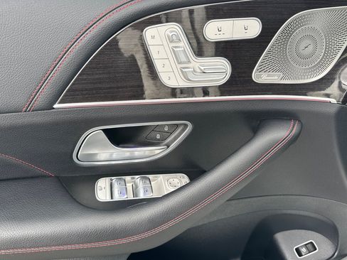 Certified 2023 Mercedes-Benz GLE 53 AMG 4MATIC image 11