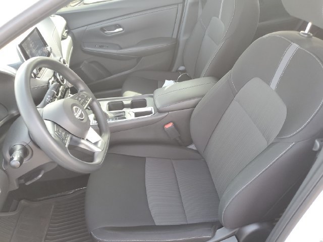 Certified 2025 Nissan Sentra SV FWD image 16
