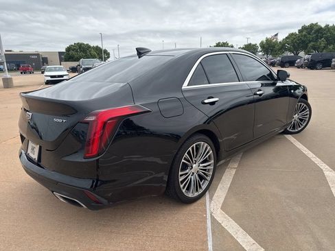 Used 2021 Cadillac CT4 Premium Luxury RWD image 3