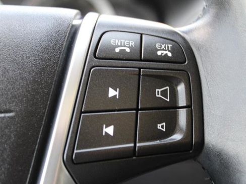 Used 2011 Volvo XC60 T6 image 20