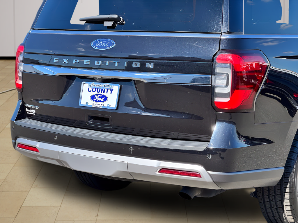 Used 2024 Ford Expedition Limited RWD image 44