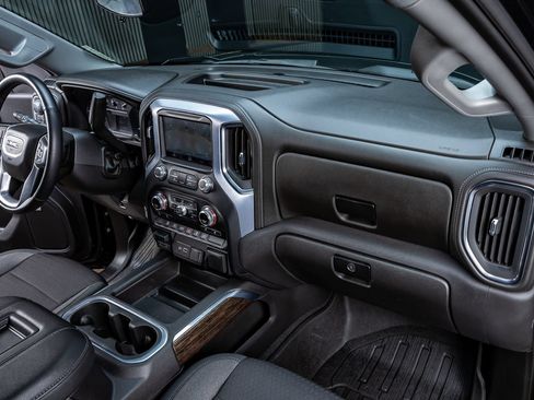 Used 2022 GMC Sierra 1500 Elevation AWD/4WD image 18