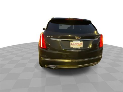Used 2020 Cadillac XT5 Premium Luxury image 7