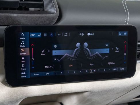 Used 2023 Maserati MC20 Spyder image 34