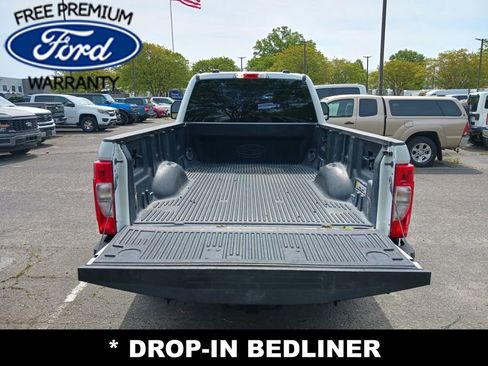 Used 2022 Ford F250 XL w/ Power Equipment Group RWD image 6