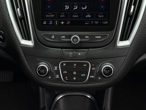 Used 2023 Chevrolet Malibu LT w/ Driver Confidence Package FWD image 25