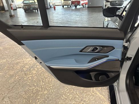 Used 2022 BMW M3 Competition image 15