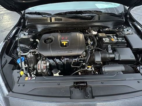 Used 2024 Kia Forte LXS image 38