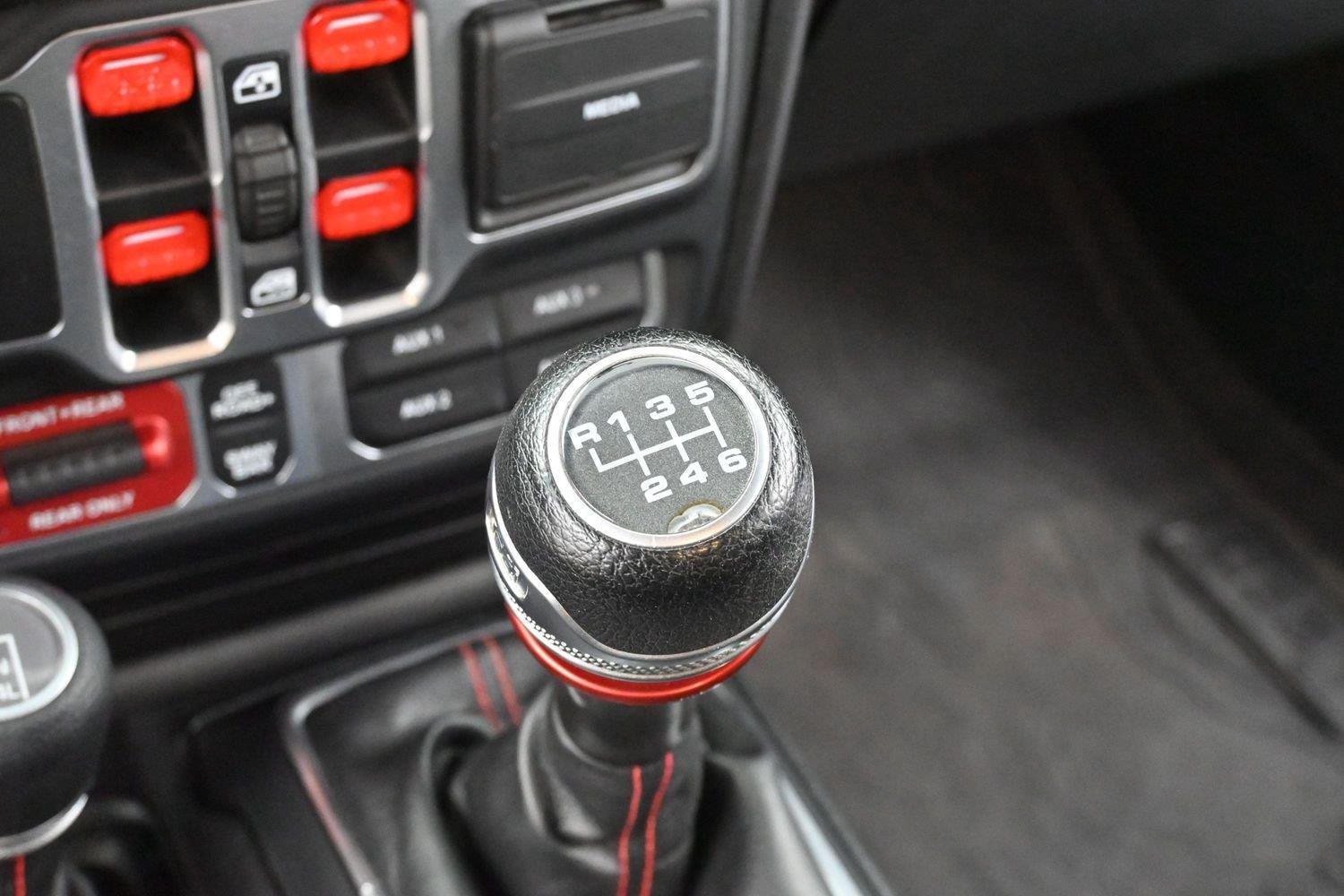 Used 2020 Jeep Gladiator Rubicon AWD/4WD image 20