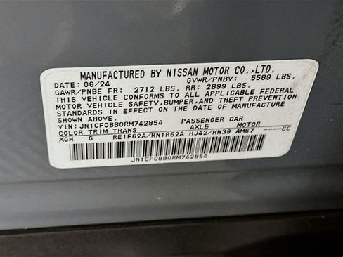 Used 2024 Nissan Ariya AWD image 12