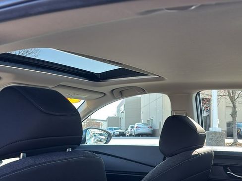 Used 2025 Honda Accord SE image 32