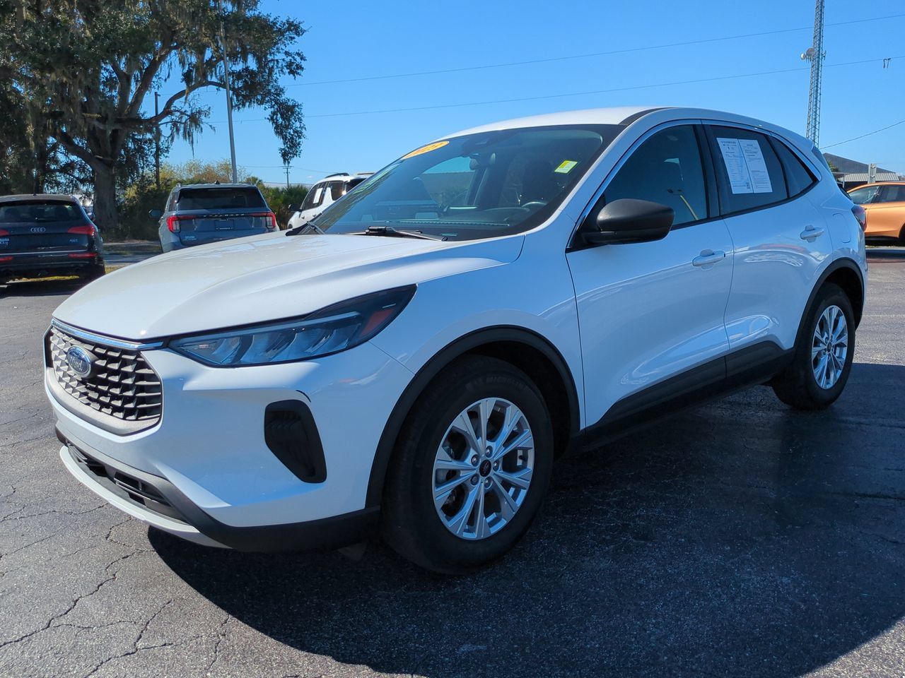 Used 2023 Ford Escape Active FWD image 8
