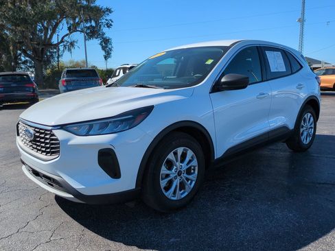 Used 2023 Ford Escape Active FWD image 8