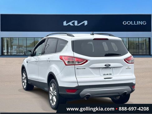 Used 2016 Ford Escape SE w/ Equipment Group 201A image 4