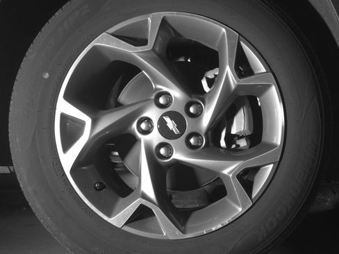 Used 2025 Chevrolet Trax LT w/ LT Convenience Package FWD image 13