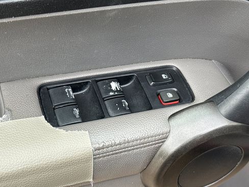 Used 2011 Honda CR-V EX-L image 13