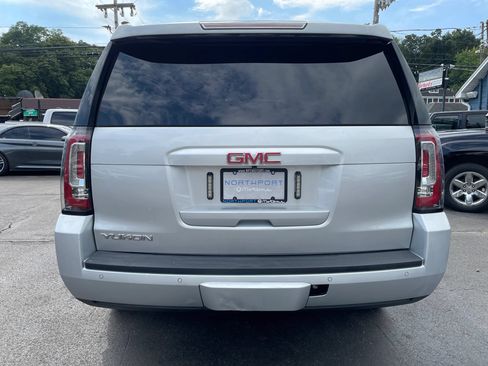 Used 2015 GMC Yukon SLE w/ HD Trailering Package AWD/4WD image 5