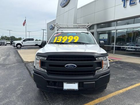Used 2018 Ford F150 XL w/ Equipment Group 101A Mid RWD image 2