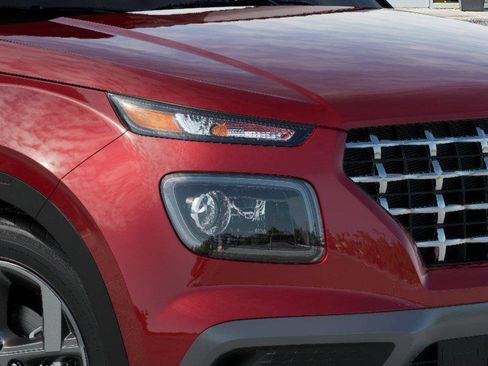 New 2025 Hyundai Venue Limited image 9