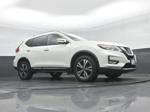Used 2017 Nissan Rogue SL w/ SL Premium Package AWD/4WD image 55