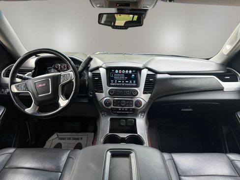 Used 2019 GMC Yukon XL SLT w/ Open Road Package RWD image 21