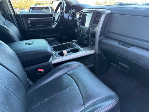 Used 2018 RAM 2500 Laramie w/ Sport Appearance Group AWD/4WD image 14