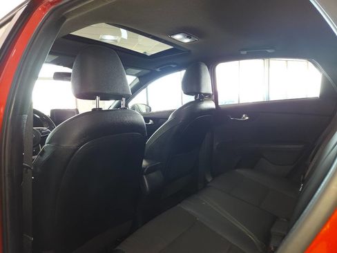 Used 2021 Kia Forte GT-Line FWD image 23