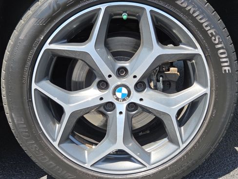 Used 2018 BMW X1 xDrive28i AWD/4WD image 13