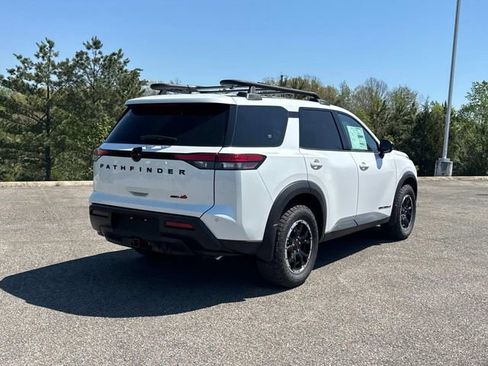 New 2026 Nissan Pathfinder Rock Creek AWD/4WD image 4