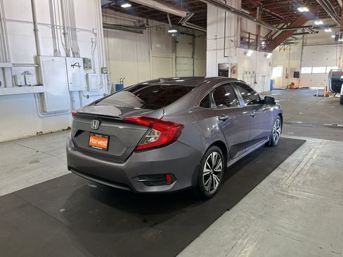 Used 2016 Honda Civic EX-T image 6