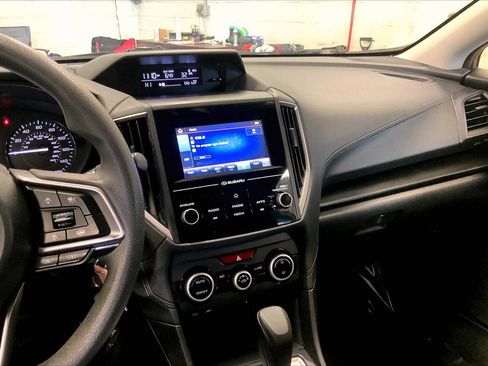 Used 2023 Subaru Crosstrek 2.0i image 8