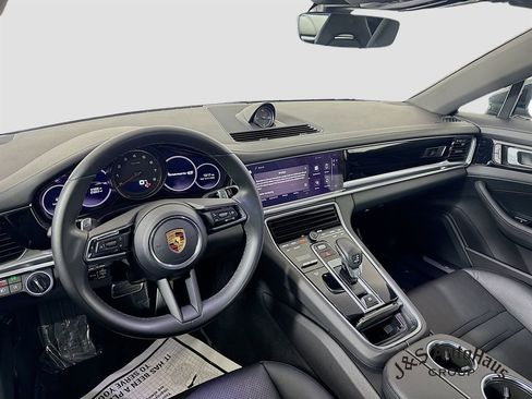 Used 2023 Porsche Panamera 4S image 28