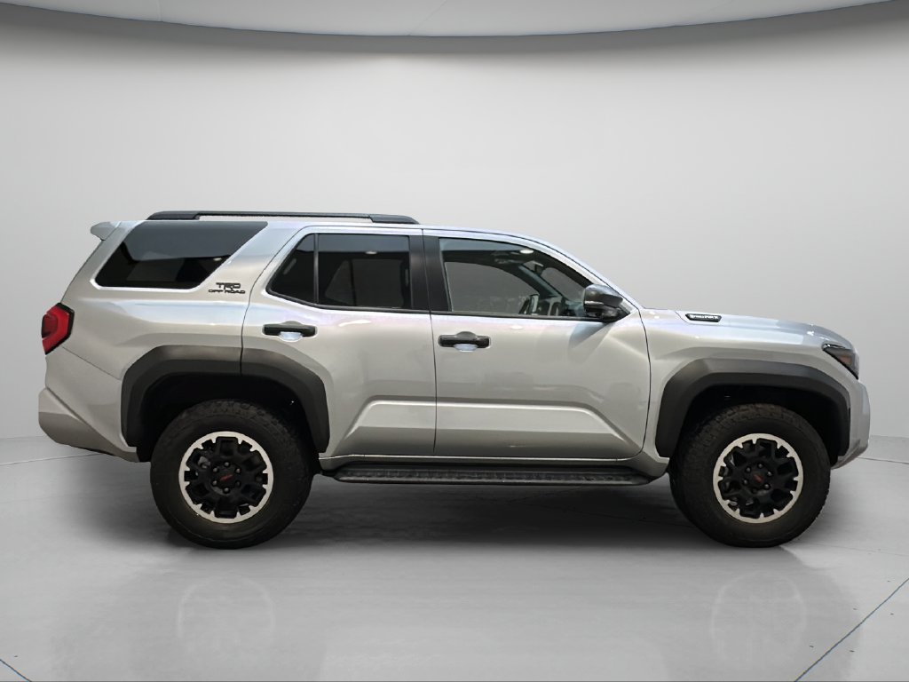 Used 2025 Toyota 4Runner TRD Off-Road Premium AWD/4WD image 8