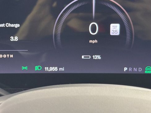 Used 2024 Lucid Air Touring AWD/4WD image 22