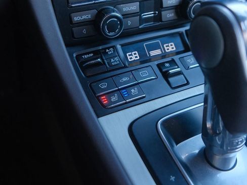 Used 2014 Porsche 911 Carrera S image 22