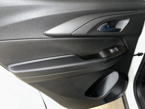 Certified 2023 Chevrolet TrailBlazer RS w/ Convenience Package image 17