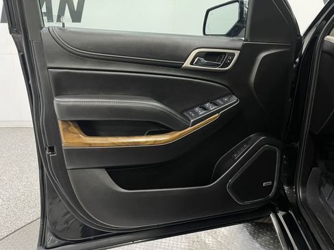 Used 2019 GMC Yukon Denali image 17