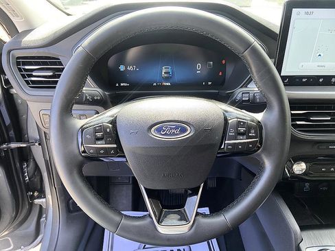 Used 2023 Ford Escape Active w/ Tech Pack #2 AWD/4WD image 13