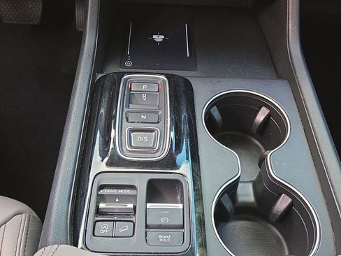 Used 2025 Honda Pilot EX-L image 27